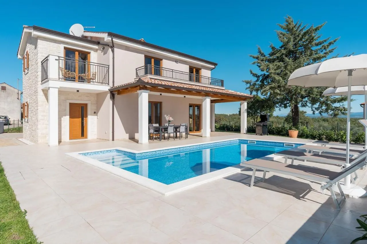Villa Atop The Village With Stunning View Vizinada