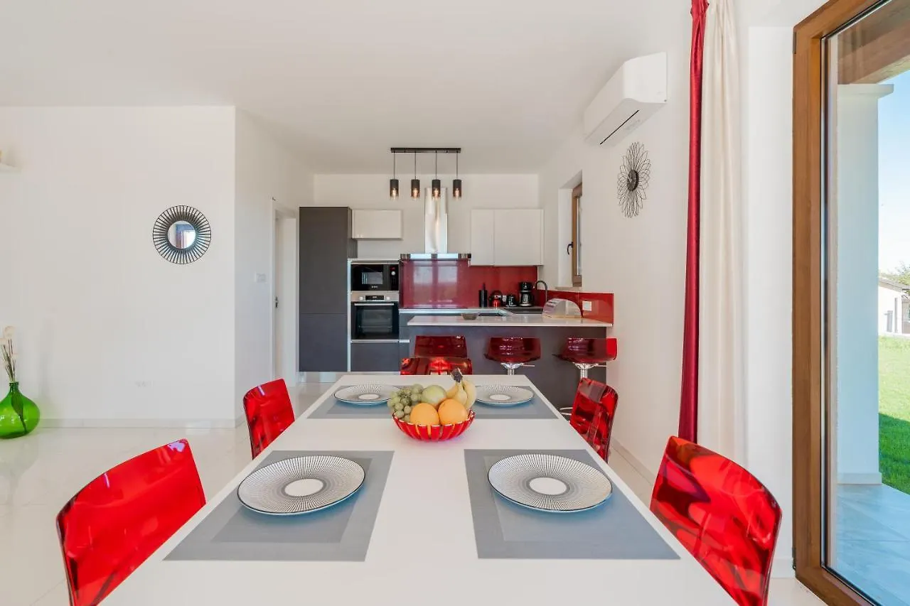 Villa Atop The Village With Stunning View Vizinada Croatia