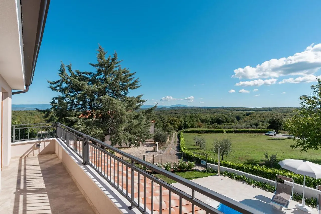 Villa Atop The Village With Stunning View Vizinada