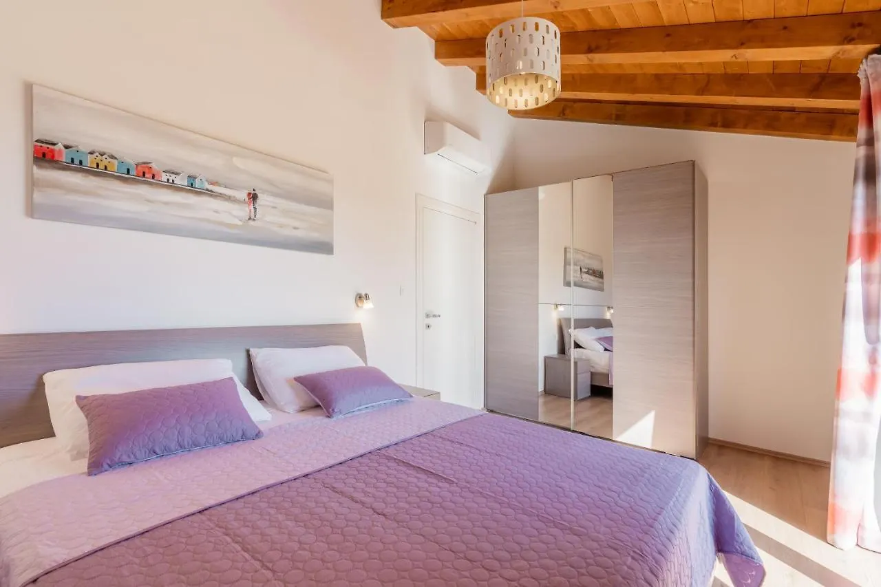 Villa Atop The Village With Stunning View Vizinada Croatia